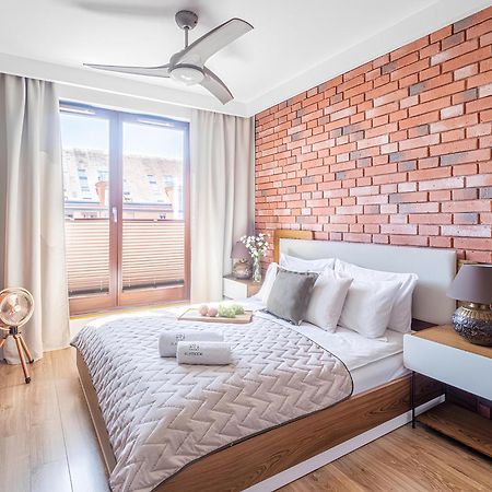 Flatbook - City Center Spa Apartments Motlawa Gdansk Exterior photo